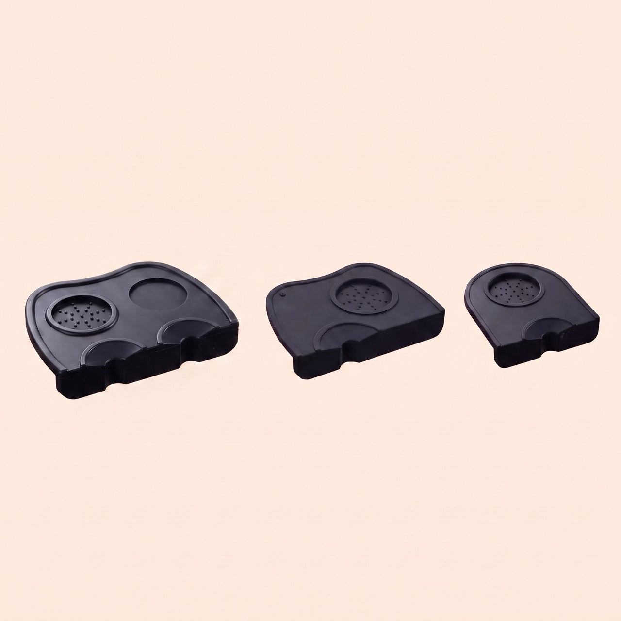 Silicone corner tamping mat, Large, front view on a neutral background
